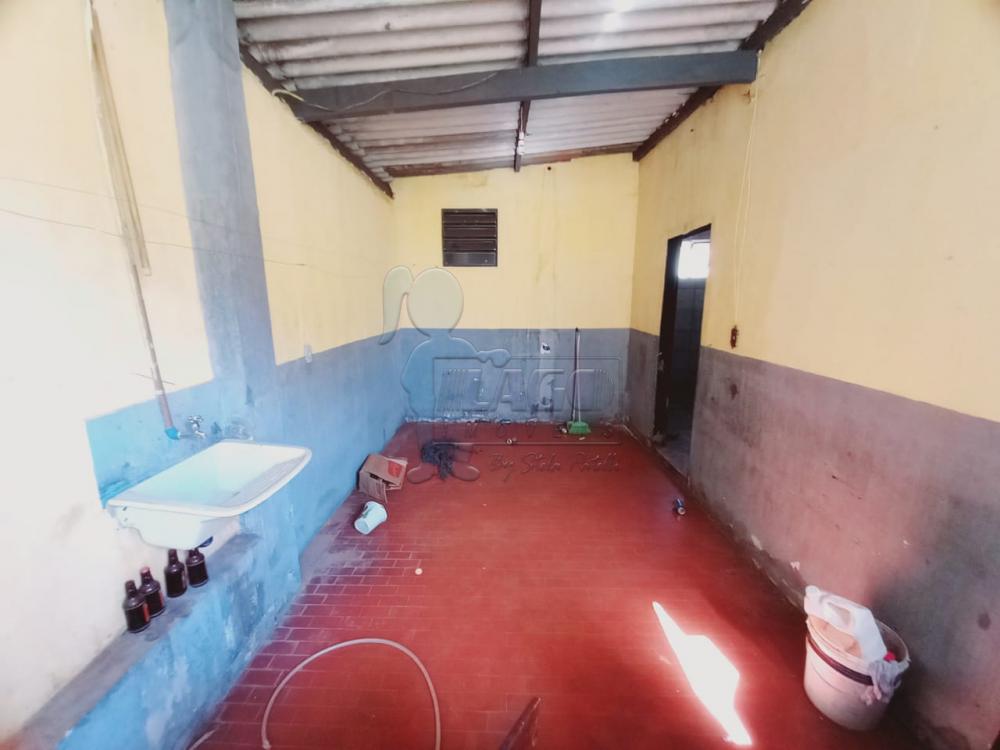 Alugar Casa / Padr&atilde;o em Ribeir&atilde;o Preto R$ 900,00 - Foto 9