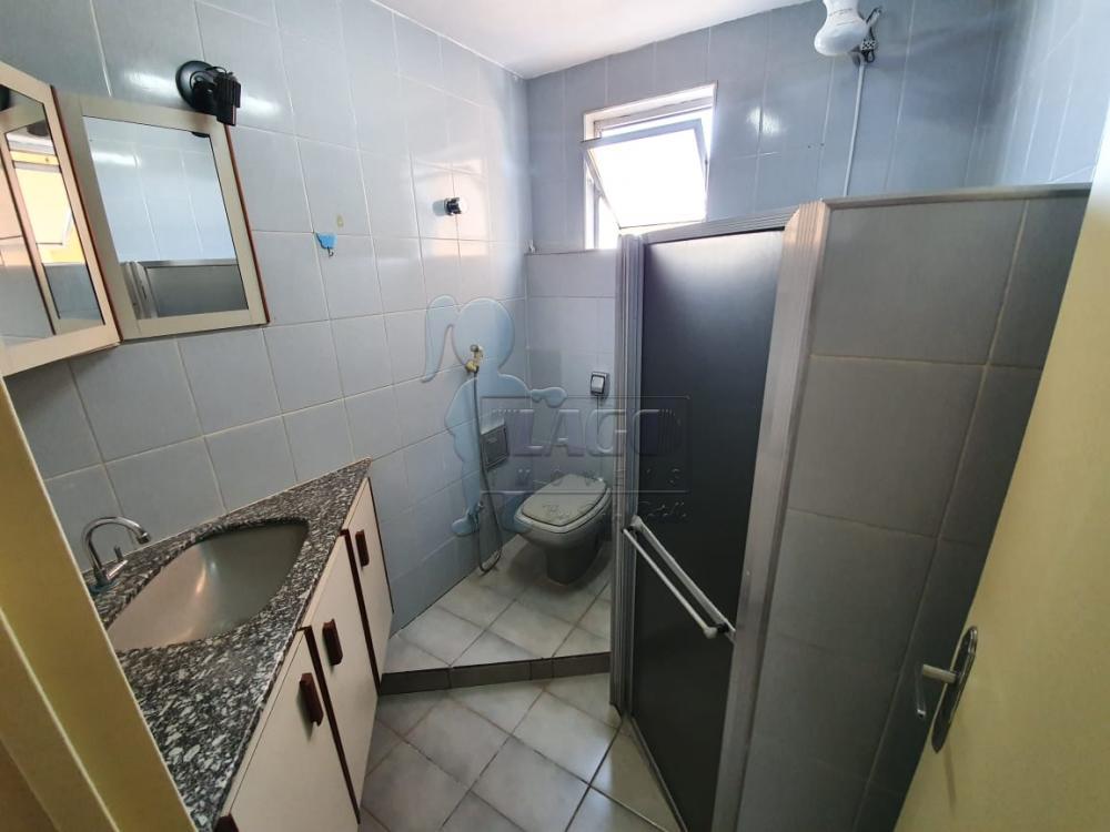 Alugar Apartamento / Padr&atilde;o em Ribeir&atilde;o Preto R$ 1.200,00 - Foto 5