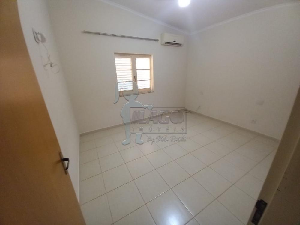 Alugar Casa / Padr&atilde;o em Ribeir&atilde;o Preto R$ 2.250,00 - Foto 13