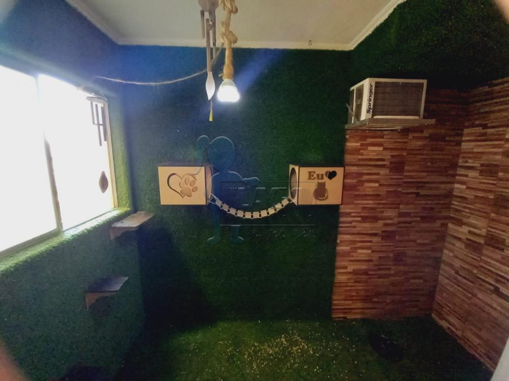 Alugar Apartamento / Padr&atilde;o em Ribeir&atilde;o Preto R$ 900,00 - Foto 9