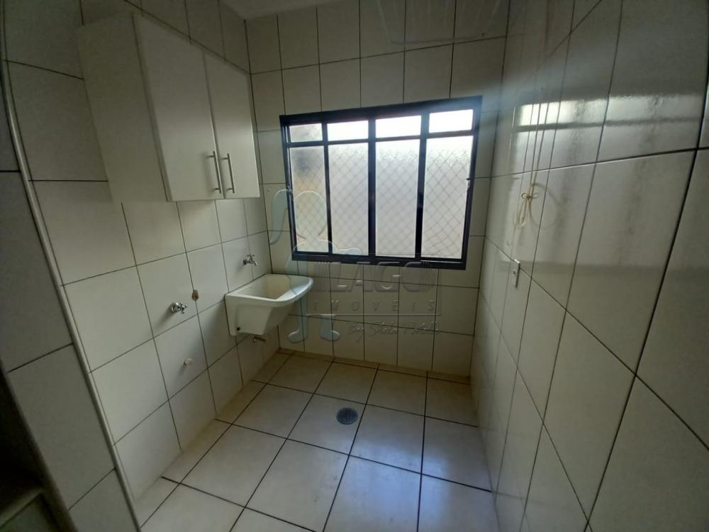 Alugar Apartamento / Padr&atilde;o em Ribeir&atilde;o Preto R$ 900,00 - Foto 5