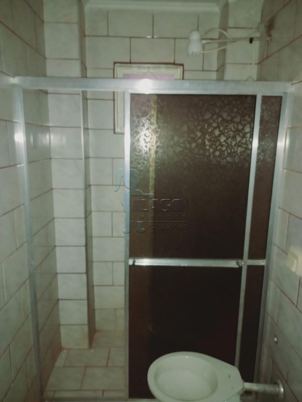 Alugar Apartamento / Padr&atilde;o em Ribeir&atilde;o Preto R$ 850,00 - Foto 6