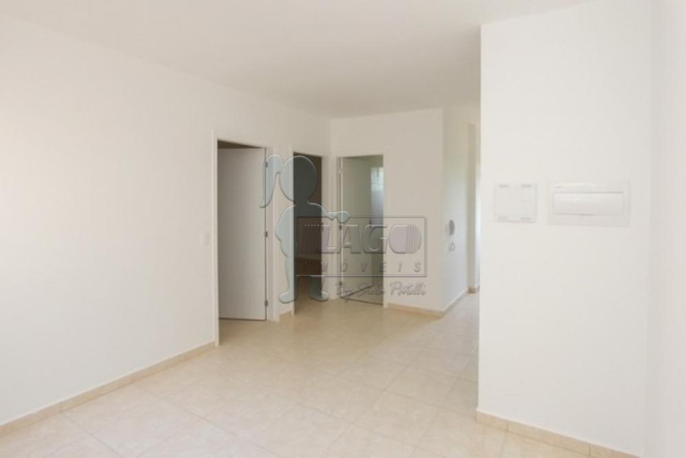 Alugar Apartamento / Padr&atilde;o em Ribeir&atilde;o Preto R$ 700,00 - Foto 1
