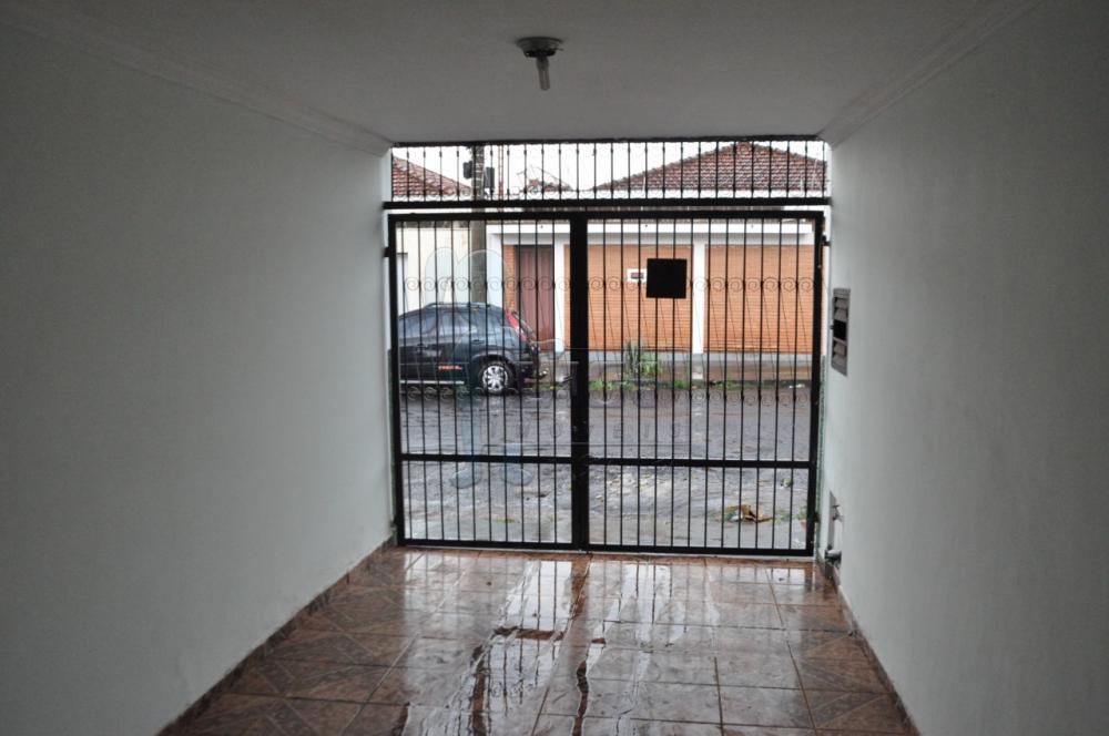 Alugar Casa / Padr&atilde;o em Ribeir&atilde;o Preto R$ 900,00 - Foto 17