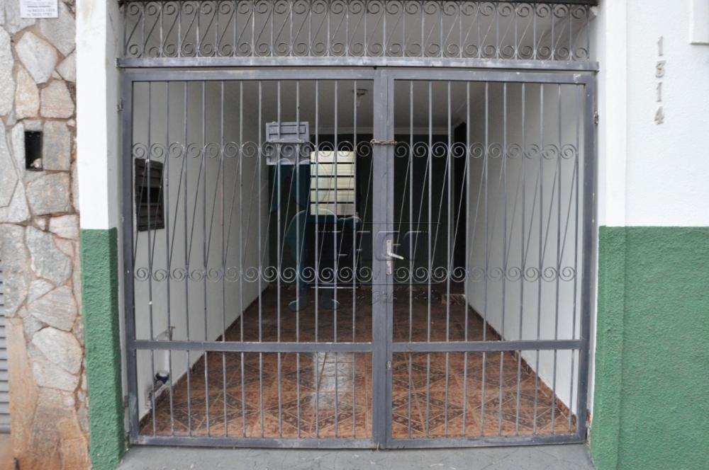 Alugar Casa / Padr&atilde;o em Ribeir&atilde;o Preto R$ 900,00 - Foto 19