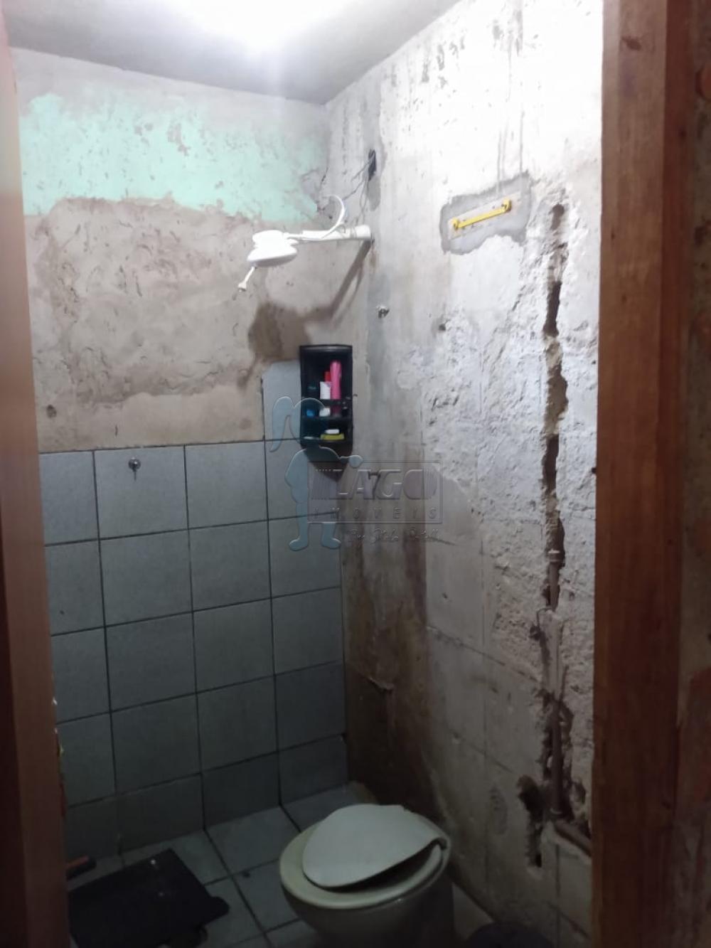 Comprar Casa / Padr&atilde;o em Ribeir&atilde;o Preto R$ 200.000,00 - Foto 9