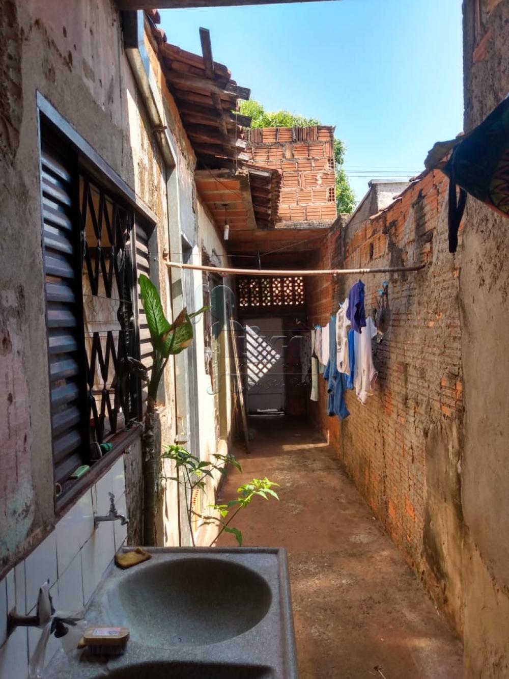 Comprar Casa / Padr&atilde;o em Ribeir&atilde;o Preto R$ 200.000,00 - Foto 18