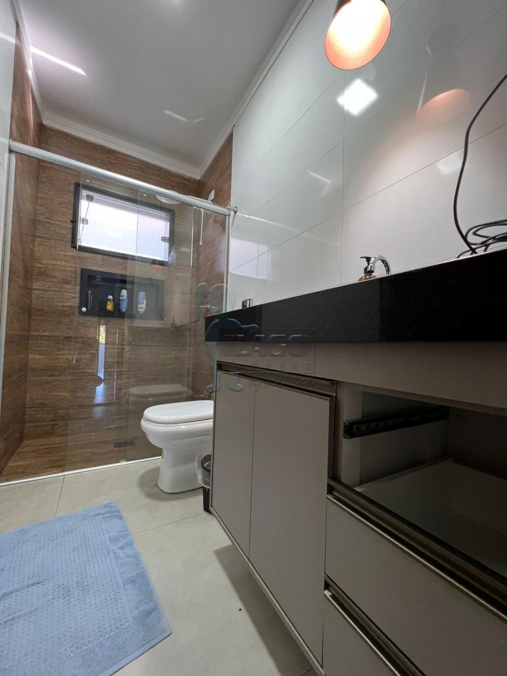 Comprar Casa condom&iacute;nio / Padr&atilde;o em Ribeir&atilde;o Preto R$ 1.060.000,00 - Foto 12