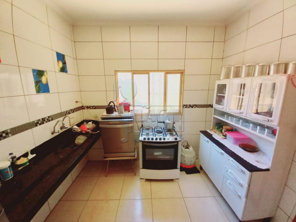 Alugar Casa / Padr&atilde;o em Ribeir&atilde;o Preto R$ 1.500,00 - Foto 5