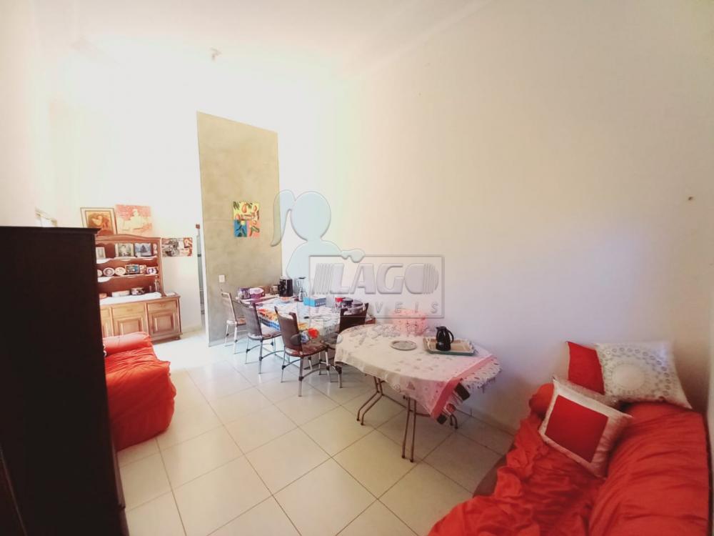 Alugar Casa / Padr&atilde;o em Ribeir&atilde;o Preto R$ 1.500,00 - Foto 3