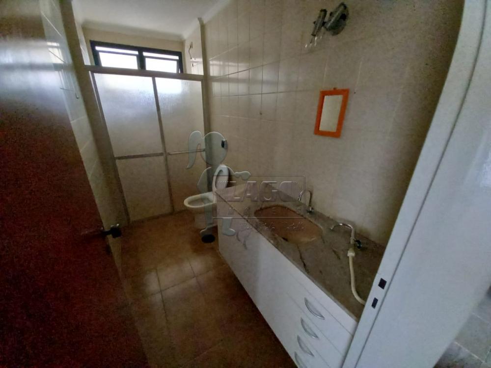 Alugar Apartamento / Padr&atilde;o em Ribeir&atilde;o Preto R$ 1.200,00 - Foto 16