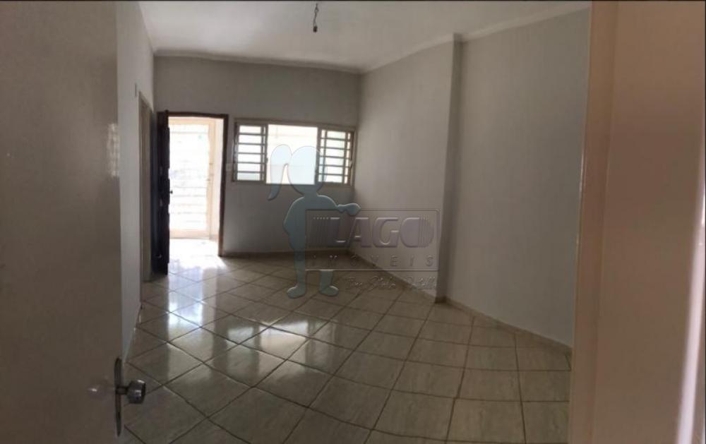 Comprar Casa / Padr&atilde;o em Ribeir&atilde;o Preto R$ 395.000,00 - Foto 2