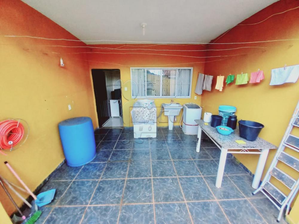 Alugar Casa / Padr&atilde;o em Ribeir&atilde;o Preto R$ 1.100,00 - Foto 18