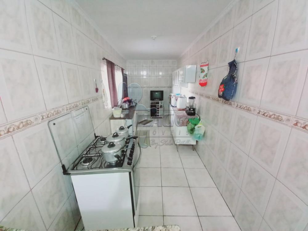 Alugar Casa / Padr&atilde;o em Ribeir&atilde;o Preto R$ 1.100,00 - Foto 10