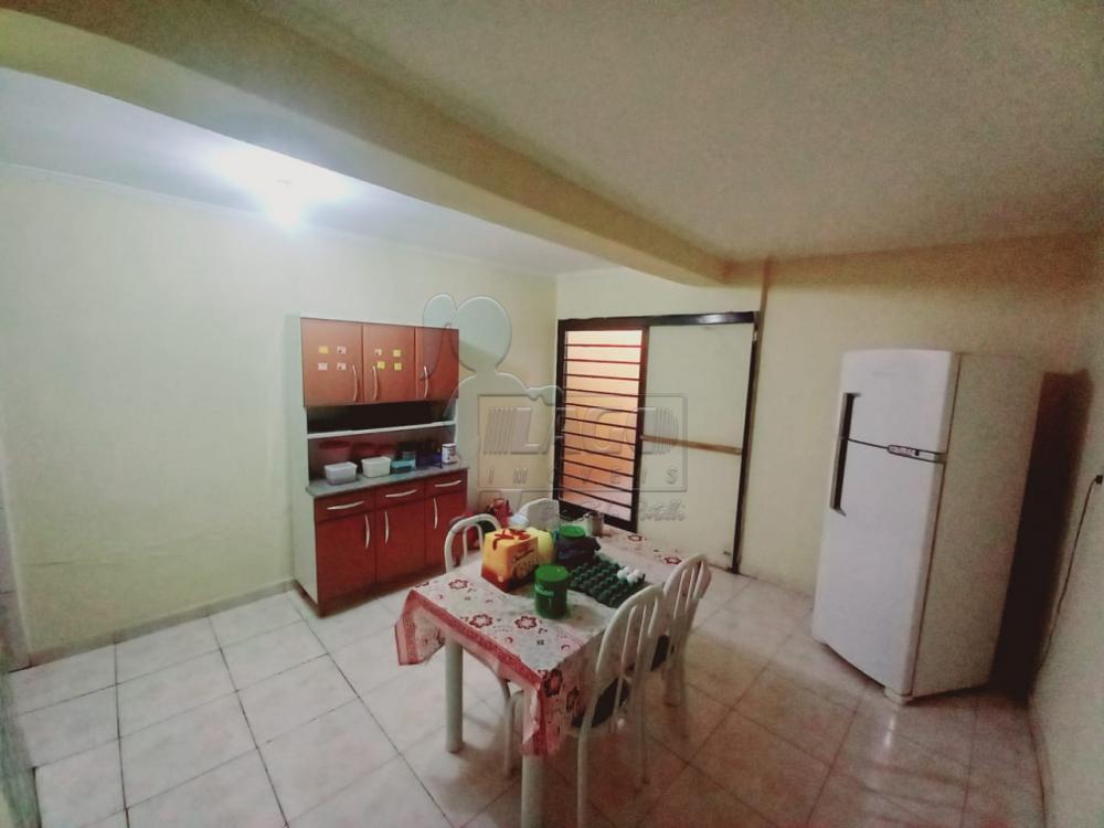 Alugar Casa / Padr&atilde;o em Ribeir&atilde;o Preto R$ 1.100,00 - Foto 14