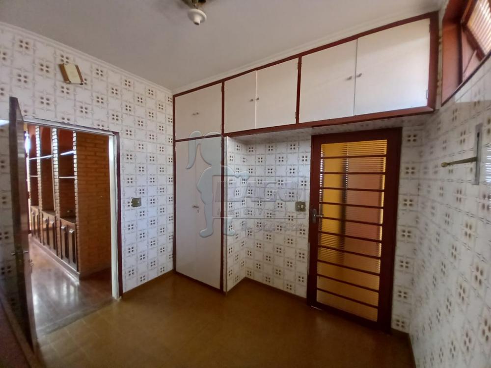Comprar Casa / Padr&atilde;o em Ribeir&atilde;o Preto - Foto 5