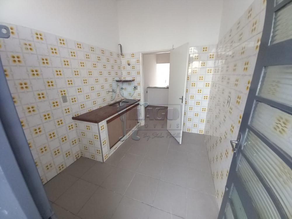 Alugar Casa / Padr&atilde;o em Ribeir&atilde;o Preto R$ 1.600,00 - Foto 13