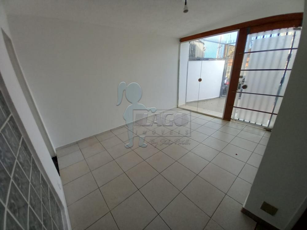 Alugar Casa / Padr&atilde;o em Ribeir&atilde;o Preto R$ 1.600,00 - Foto 2