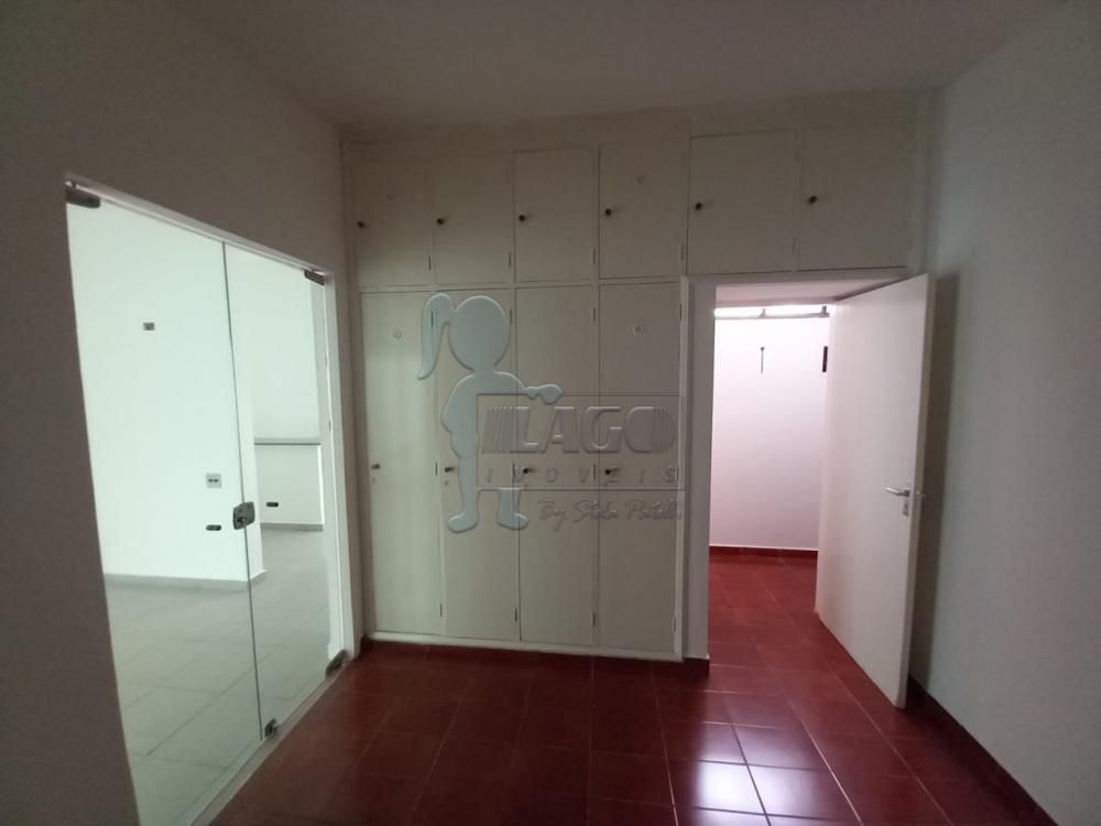 Alugar Casa / Padr&atilde;o em Ribeir&atilde;o Preto R$ 1.600,00 - Foto 3