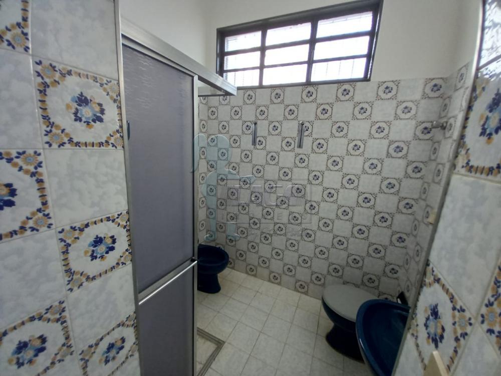 Alugar Casa / Padr&atilde;o em Ribeir&atilde;o Preto R$ 1.600,00 - Foto 9