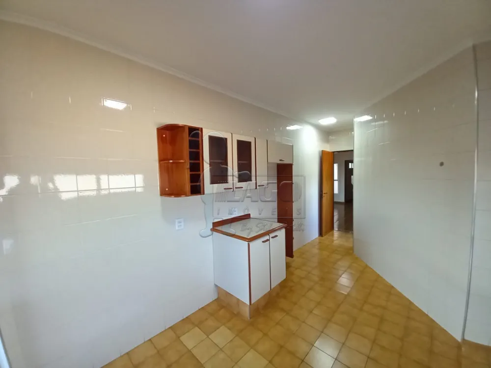 Alugar Apartamento / Padr&atilde;o em Ribeir&atilde;o Preto R$ 1.200,00 - Foto 2