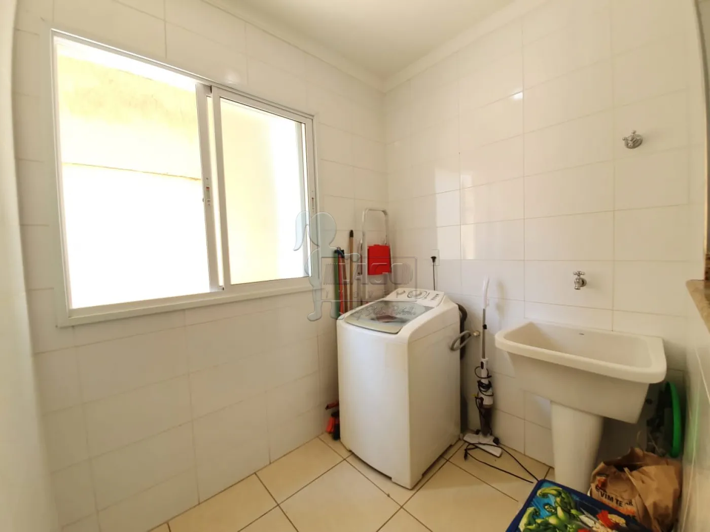 Alugar Apartamento / Padr&atilde;o em Ribeir&atilde;o Preto R$ 1.800,00 - Foto 6