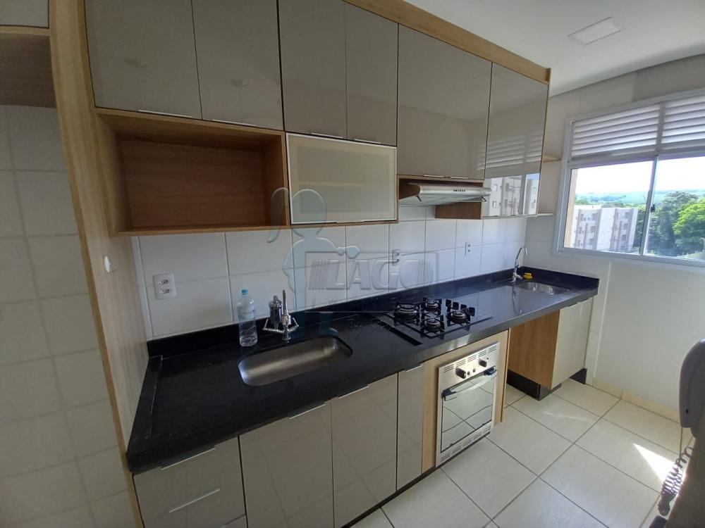 Alugar Apartamento / Padr&atilde;o em Bonfim Paulista R$ 1.600,00 - Foto 5