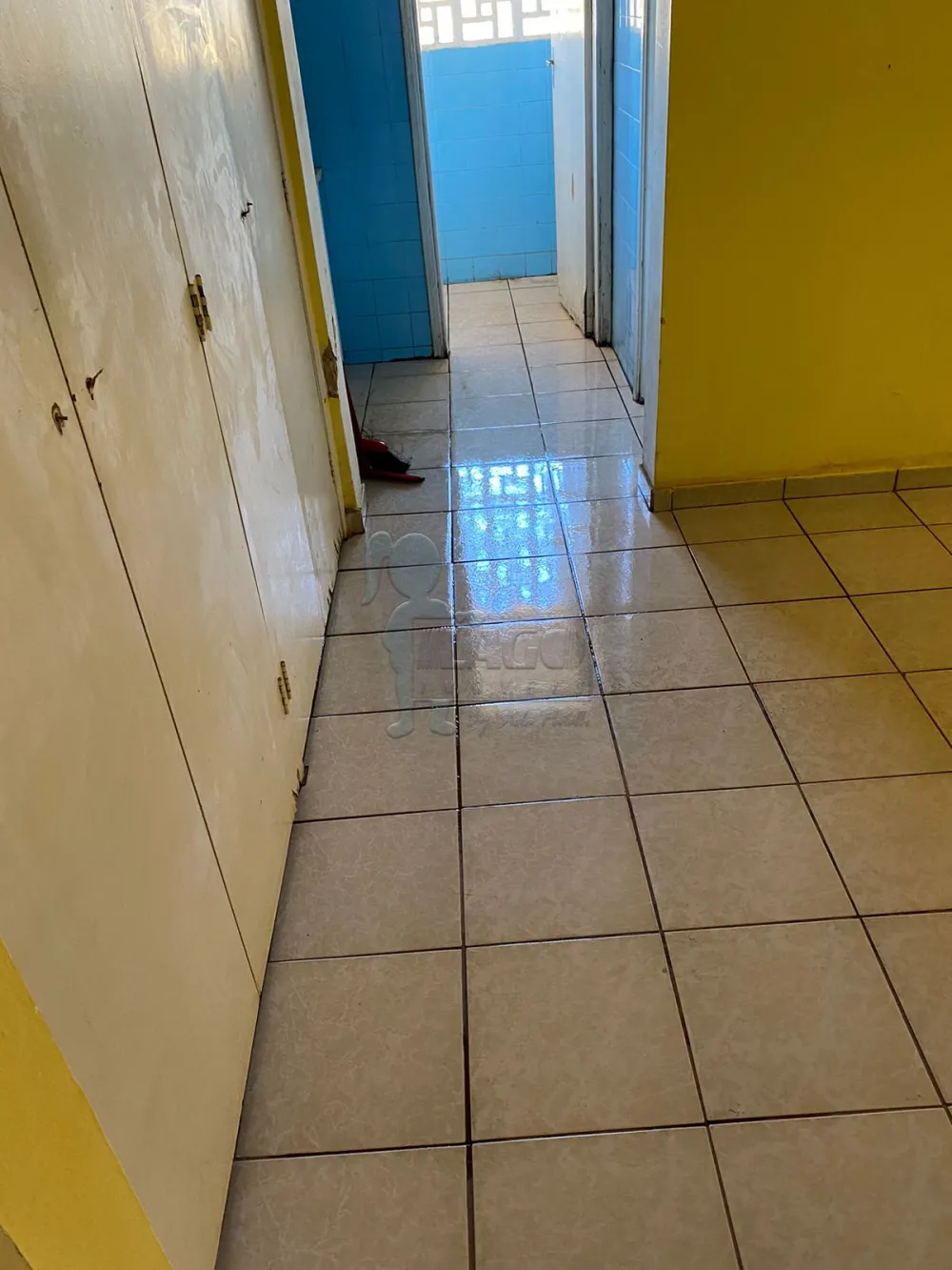 Alugar Apartamento / Padr&atilde;o em Ribeir&atilde;o Preto R$ 600,00 - Foto 6