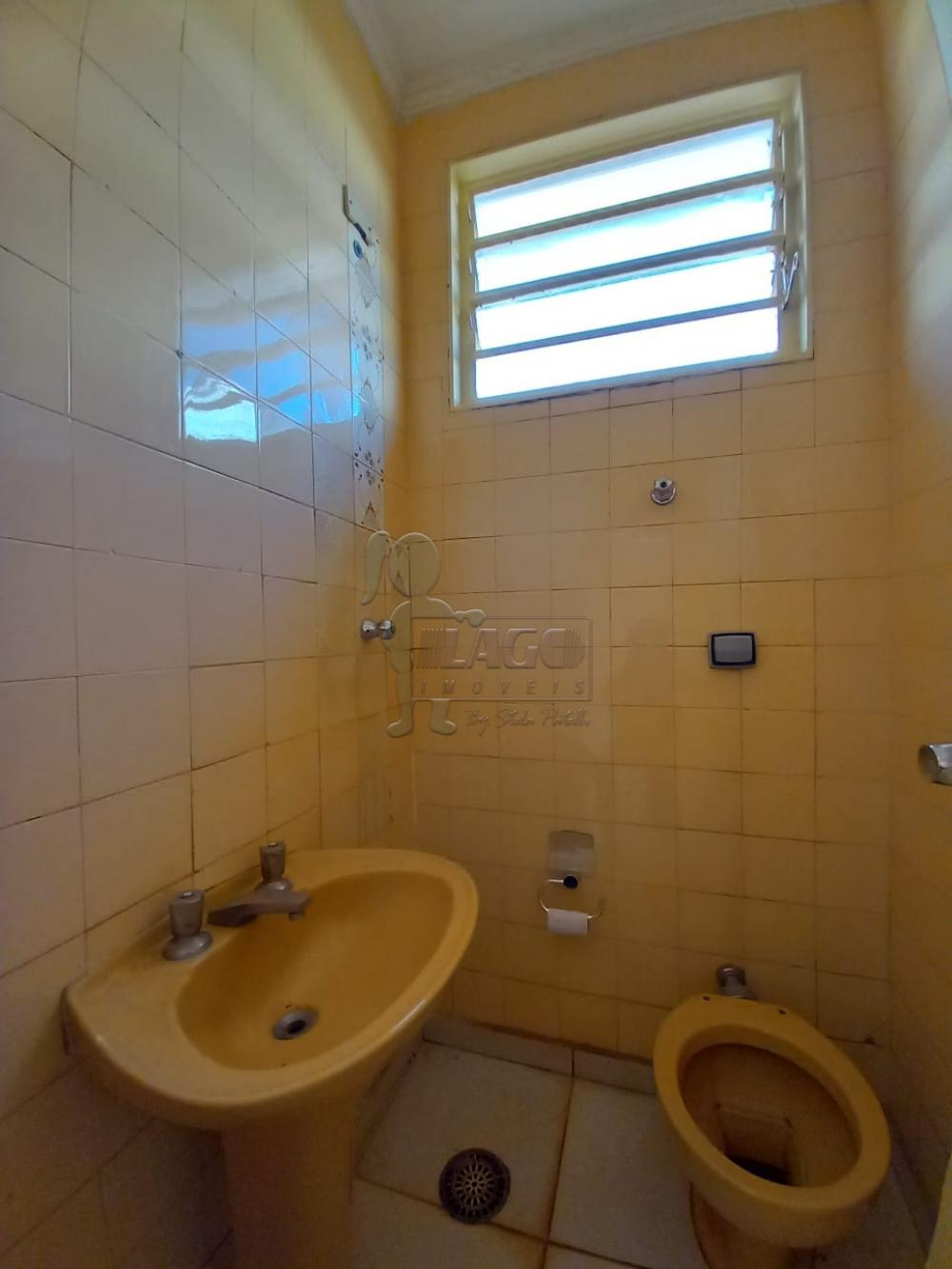 Alugar Casa / Padr&atilde;o em Ribeir&atilde;o Preto R$ 2.800,00 - Foto 8