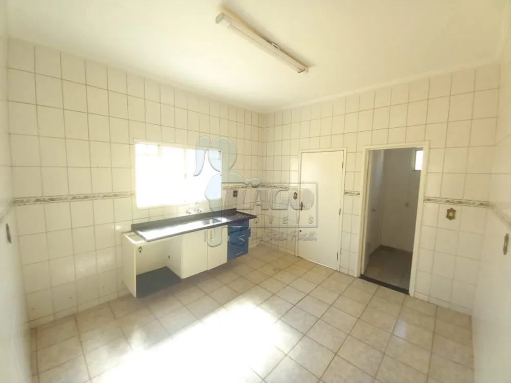 Alugar Casa / Padr&atilde;o em Ribeir&atilde;o Preto R$ 1.700,00 - Foto 5