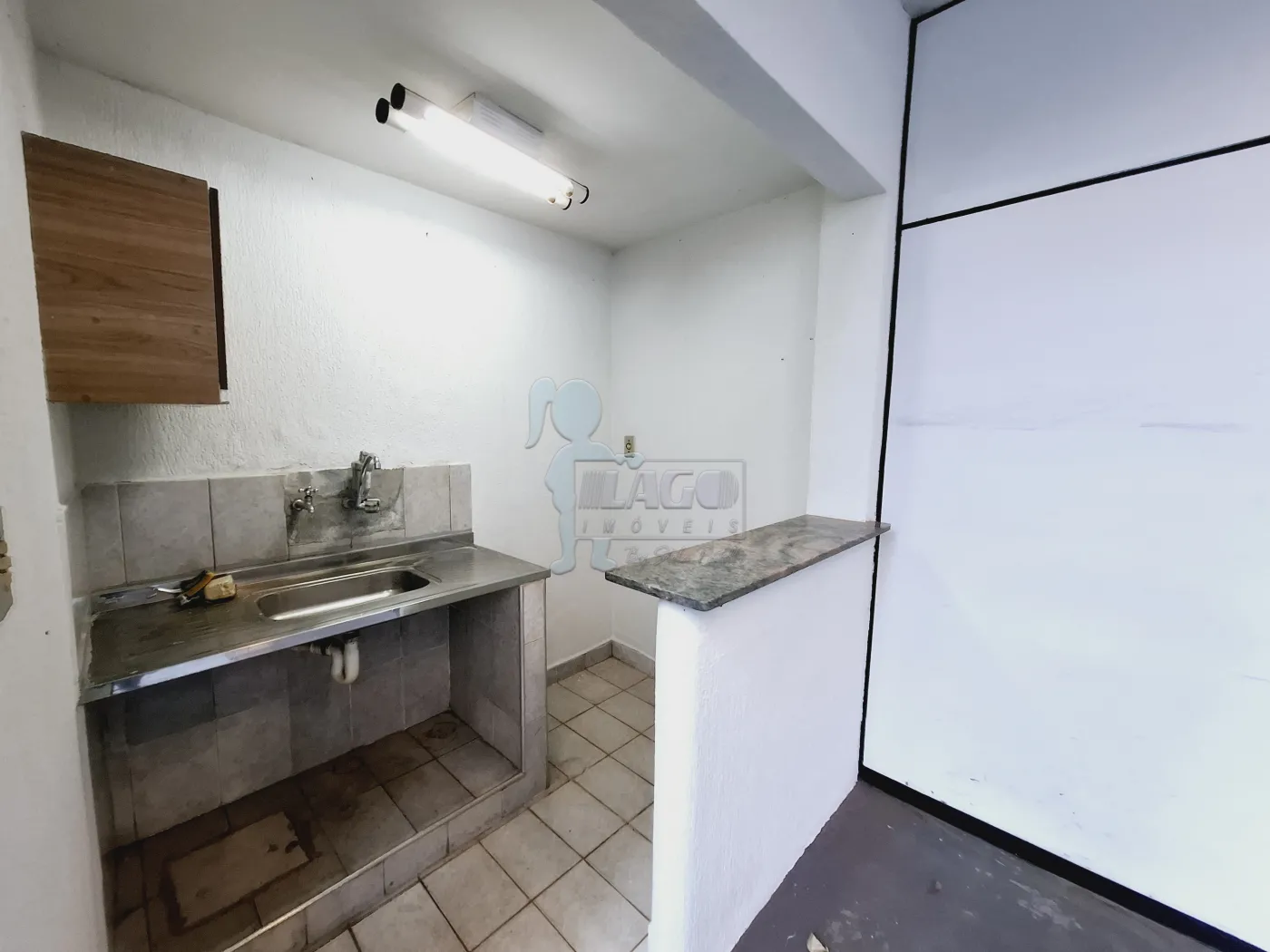 Alugar Comercial padr&atilde;o / Loja em Ribeir&atilde;o Preto R$ 3.000,00 - Foto 5