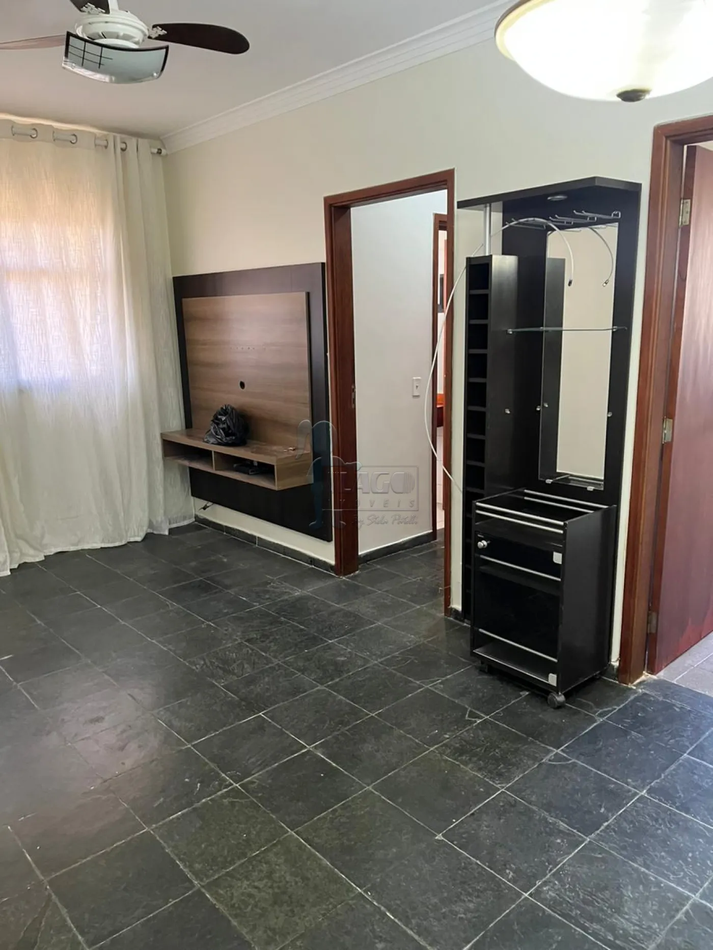 Comprar Apartamento / Padr&atilde;o em Ribeir&atilde;o Preto R$ 195.000,00 - Foto 3