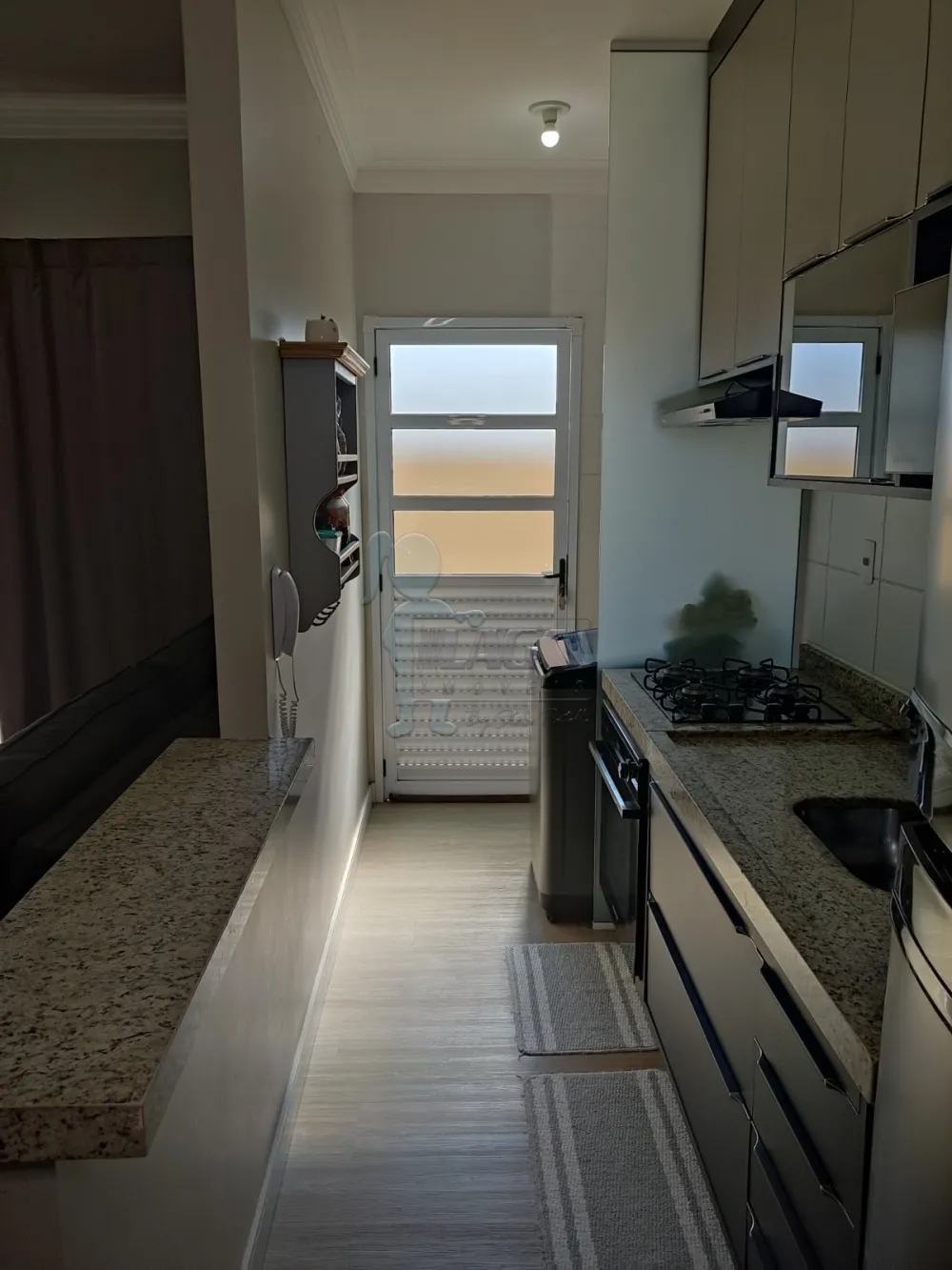 Comprar Apartamento / Padr&atilde;o em Bonfim Paulista R$ 250.000,00 - Foto 2