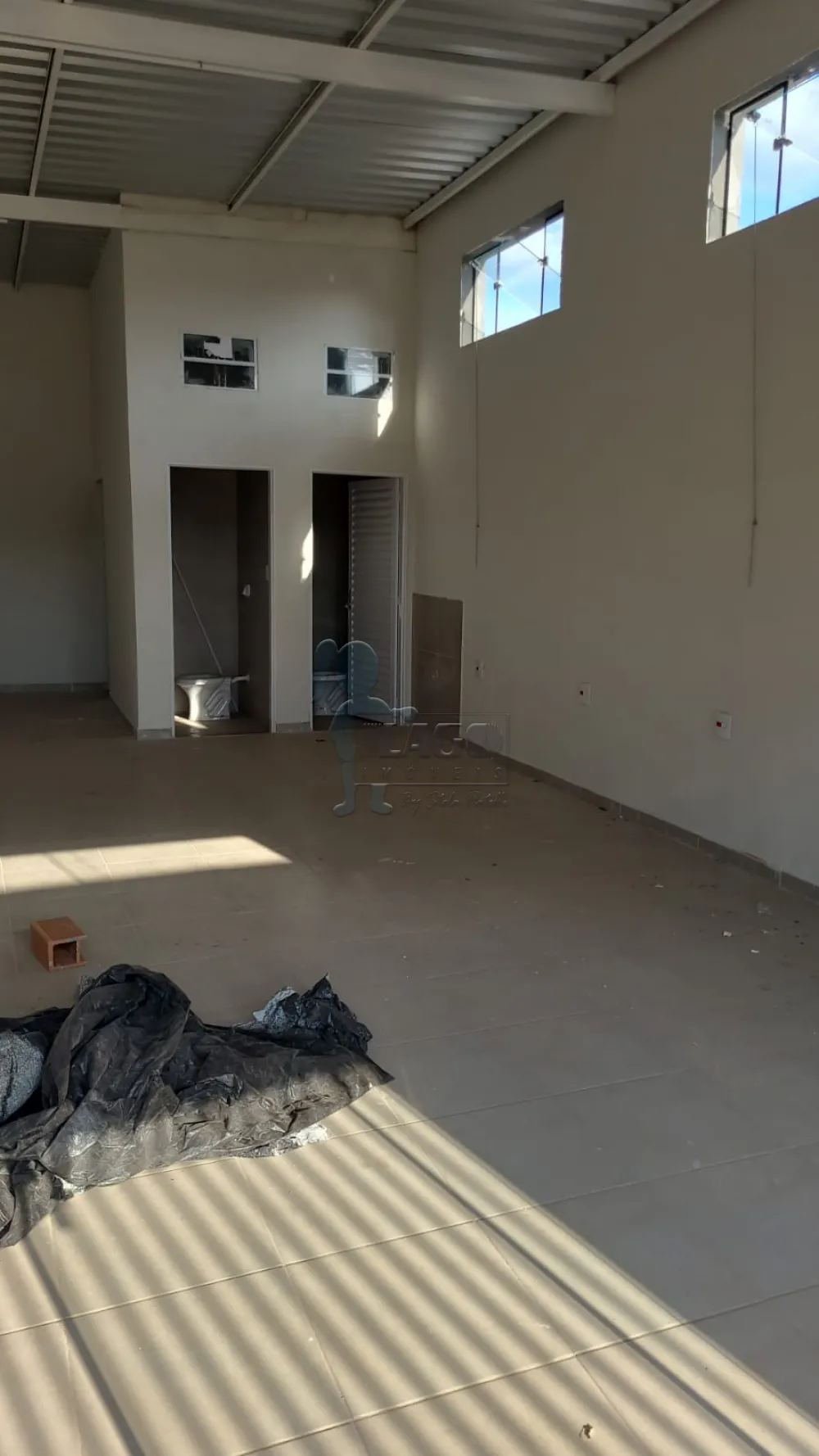 Alugar Comercial padr&atilde;o / Galp&atilde;o - Armaz&eacute;m em Ribeir&atilde;o Preto R$ 2.300,00 - Foto 2