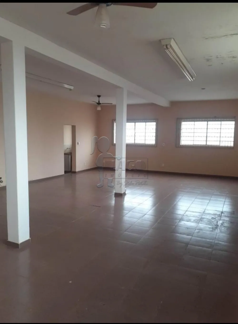 Alugar Comercial padr&atilde;o / Galp&atilde;o - Armaz&eacute;m em Ribeir&atilde;o Preto R$ 3.200,00 - Foto 1