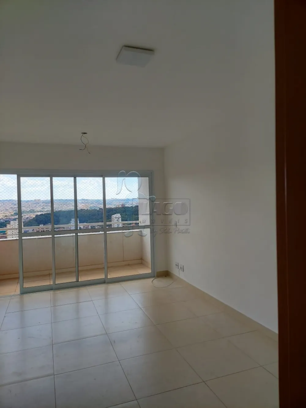 Alugar Apartamento / Padr&atilde;o em Ribeir&atilde;o Preto R$ 2.500,00 - Foto 1
