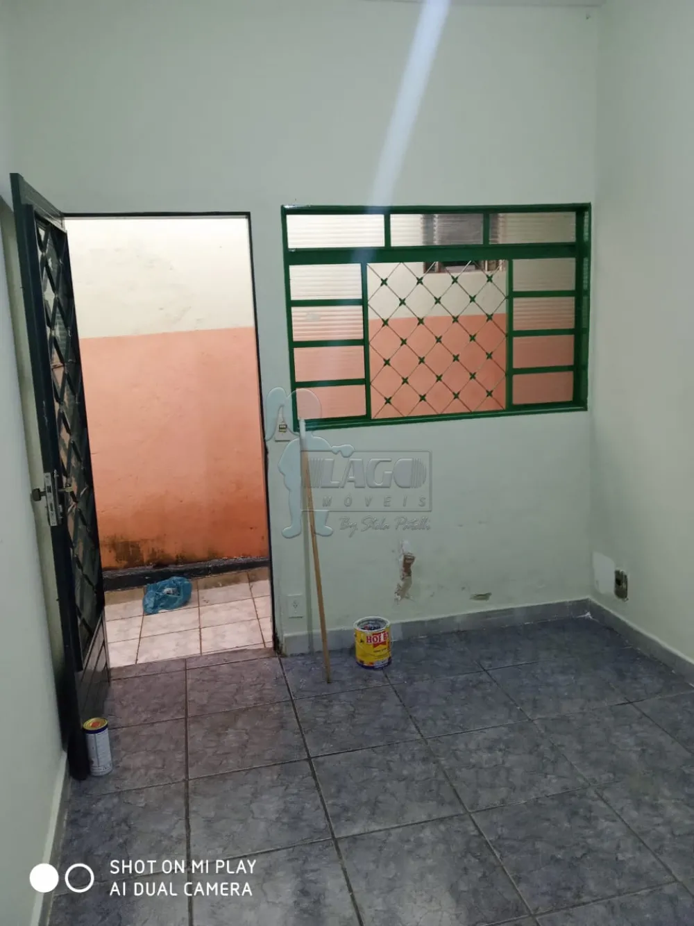Alugar Casa / Padr&atilde;o em Ribeir&atilde;o Preto R$ 700,00 - Foto 2