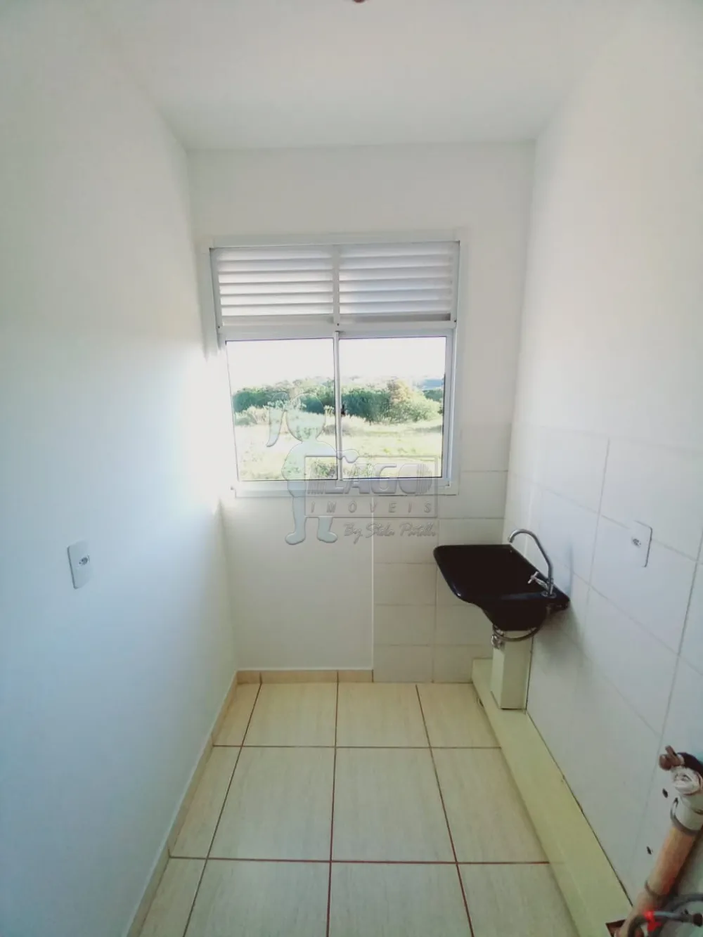 Alugar Apartamento / Padr&atilde;o em Bonfim Paulista R$ 708,00 - Foto 4