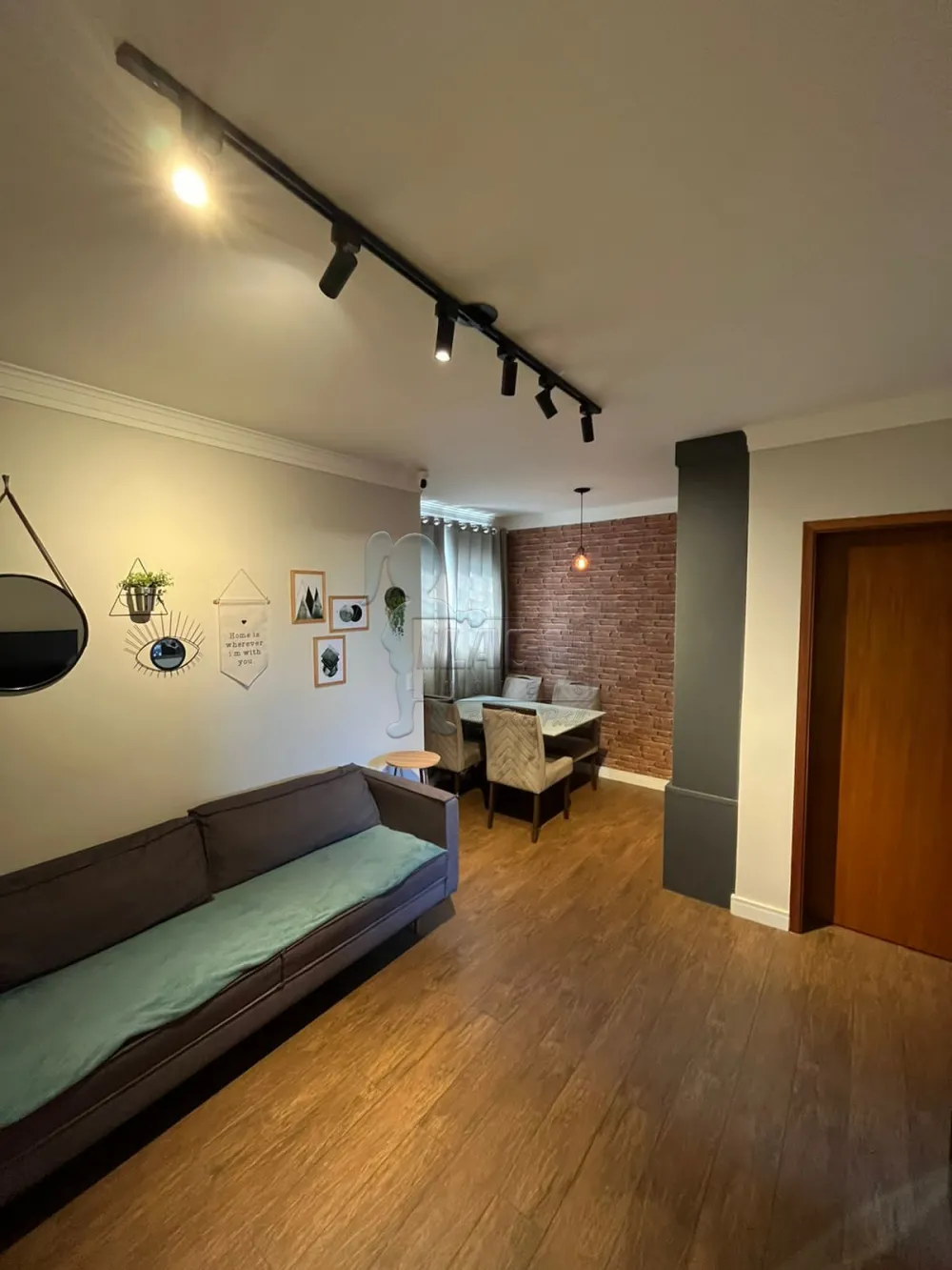 Alugar Apartamento / Padr&atilde;o em Ribeir&atilde;o Preto R$ 1.350,00 - Foto 1