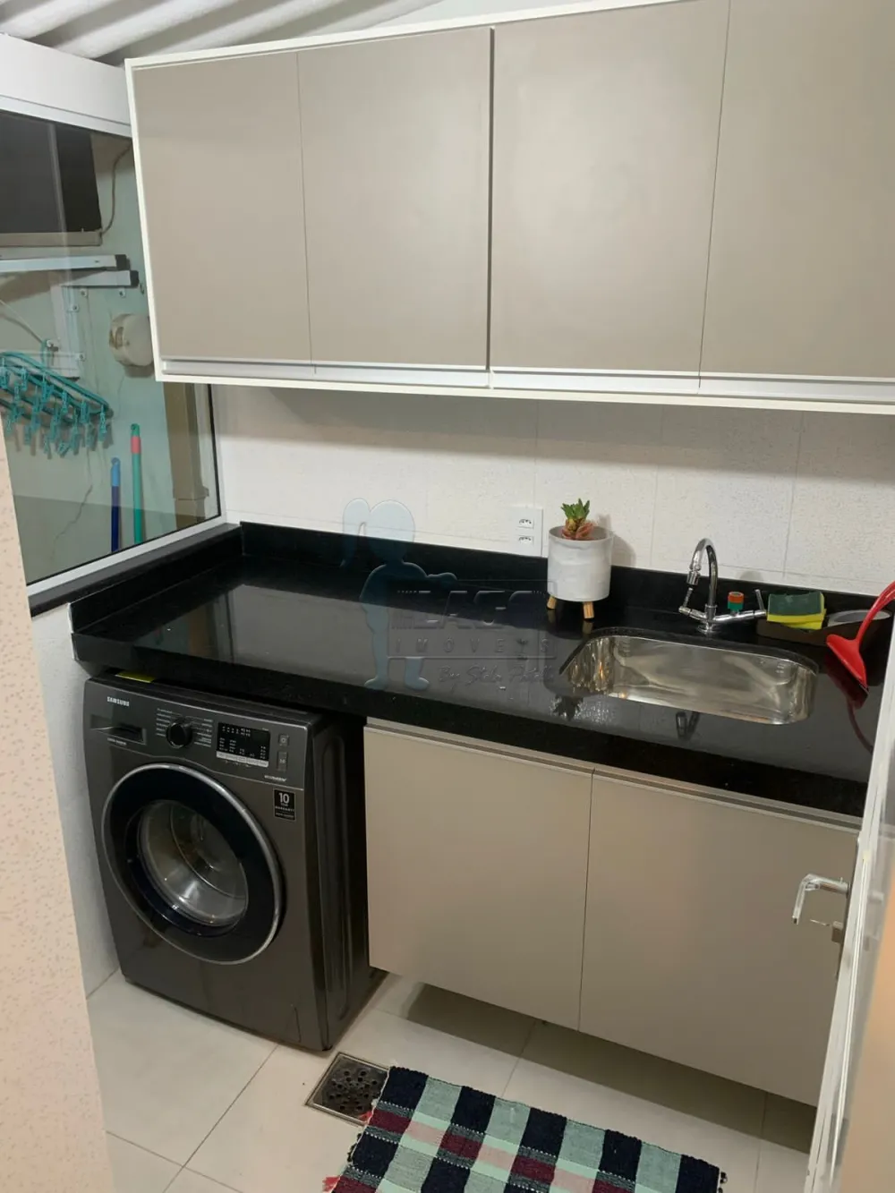 Alugar Apartamento / Padr&atilde;o em Ribeir&atilde;o Preto R$ 1.350,00 - Foto 13