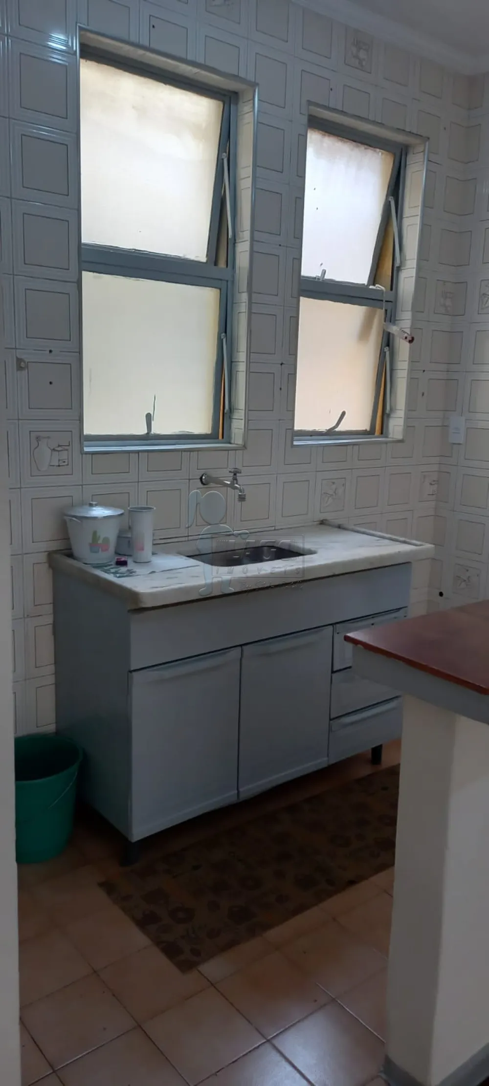 Alugar Apartamento / Padr&atilde;o em Ribeir&atilde;o Preto R$ 950,00 - Foto 3
