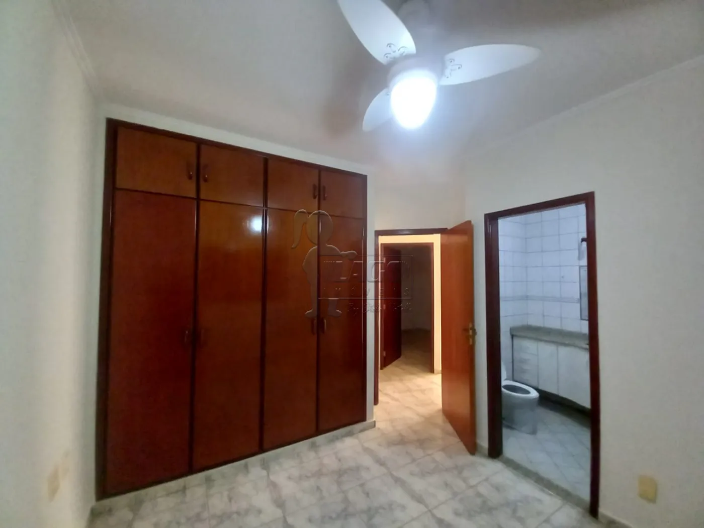 Alugar Apartamento / Padr&atilde;o em Ribeir&atilde;o Preto R$ 1.200,00 - Foto 11