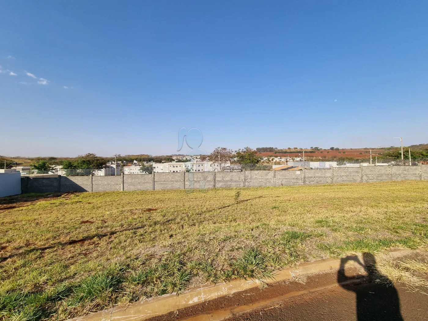 Comprar Terreno / Condom&iacute;nio em Ribeir&atilde;o Preto R$ 250.000,00 - Foto 2