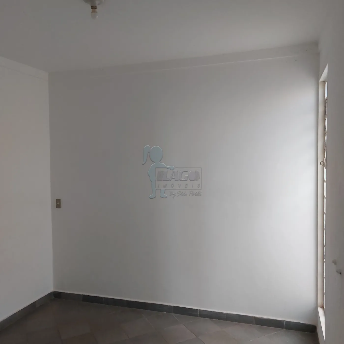 Comprar Casa / Padr&atilde;o em Ribeir&atilde;o Preto R$ 318.000,00 - Foto 2