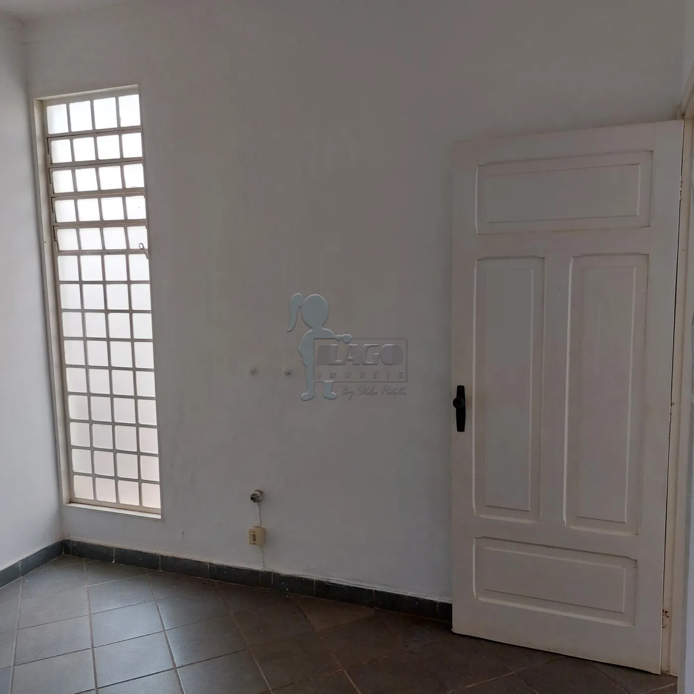 Comprar Casa / Padr&atilde;o em Ribeir&atilde;o Preto R$ 318.000,00 - Foto 3