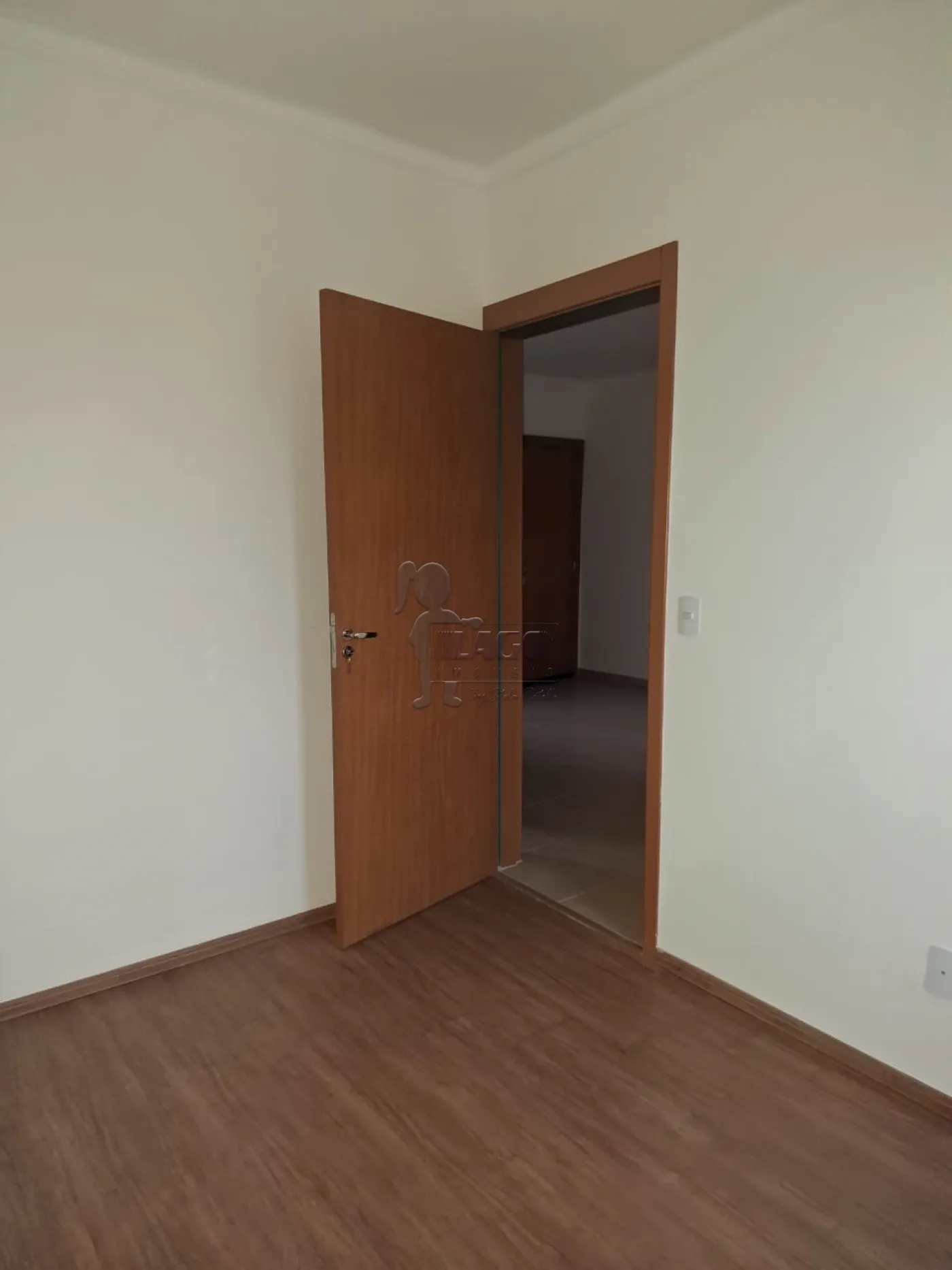 Alugar Apartamento / Padr&atilde;o em Ribeir&atilde;o Preto R$ 800,00 - Foto 5