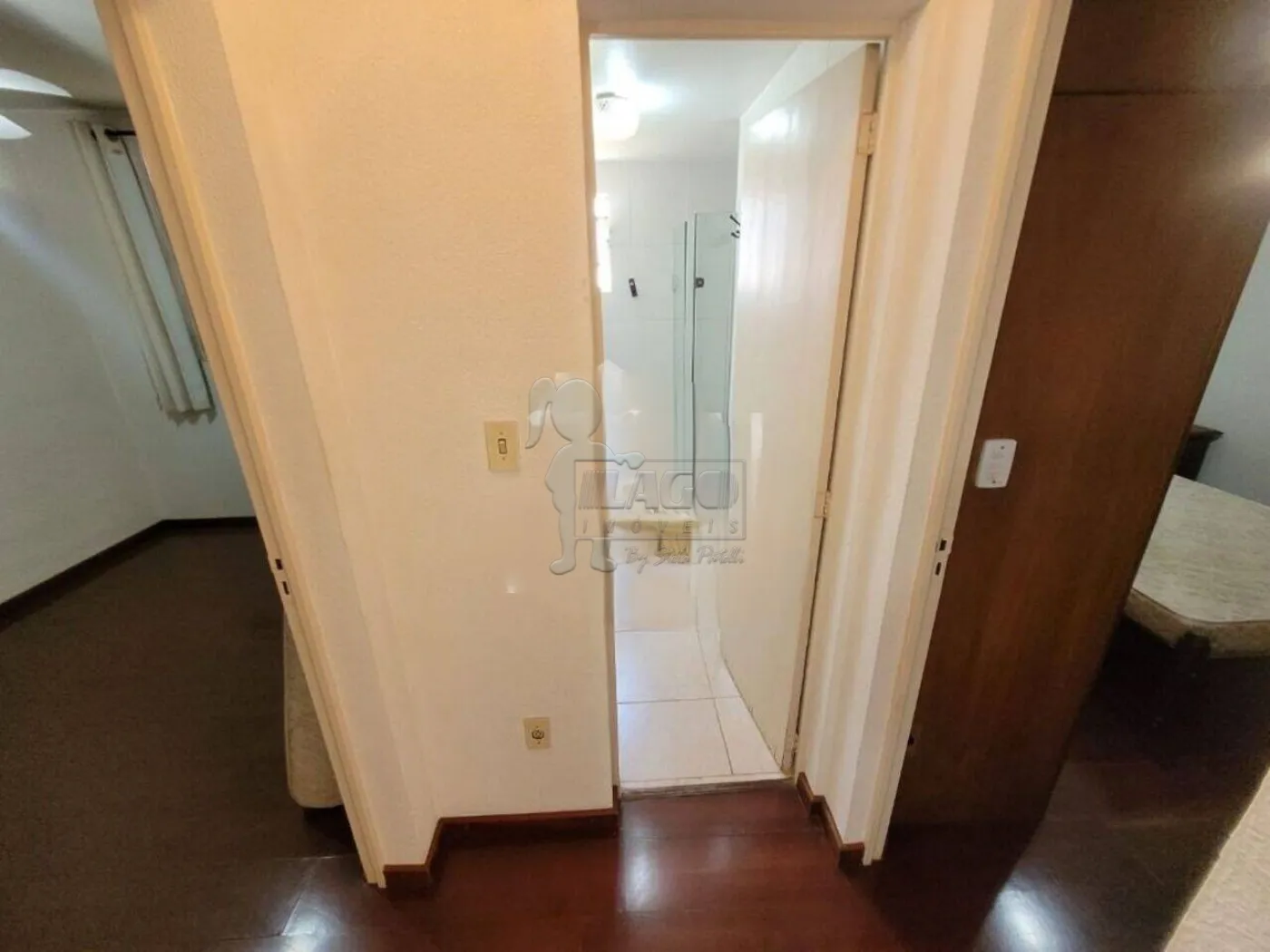 Alugar Apartamento / Padr&atilde;o em Ribeir&atilde;o Preto R$ 1.000,00 - Foto 2