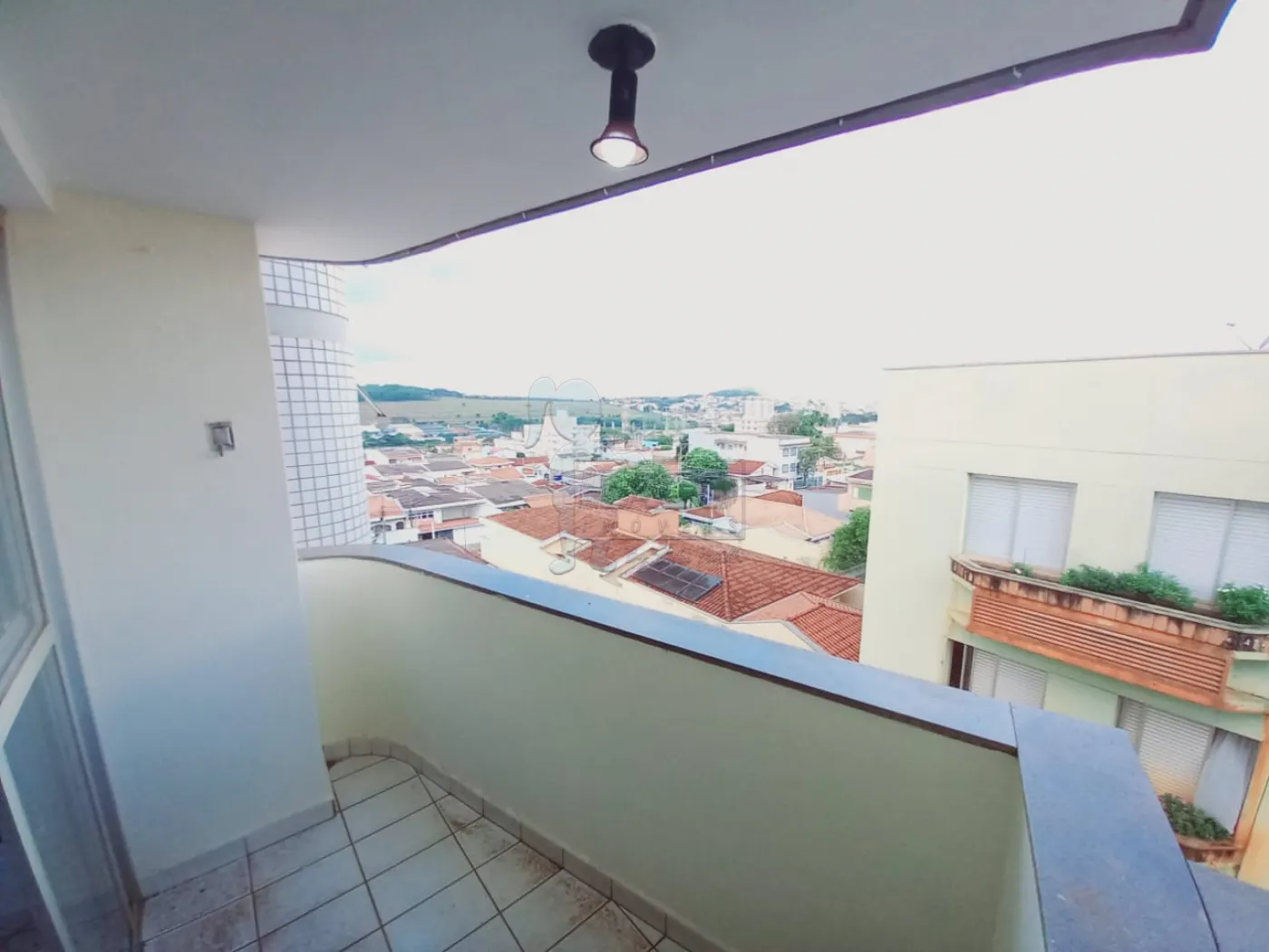 Alugar Apartamento / Padr&atilde;o em Ribeir&atilde;o Preto R$ 2.200,00 - Foto 6
