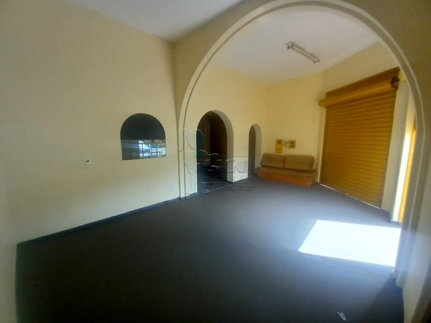 Alugar Comercial padr&atilde;o / Loja em Ribeir&atilde;o Preto R$ 3.200,00 - Foto 1