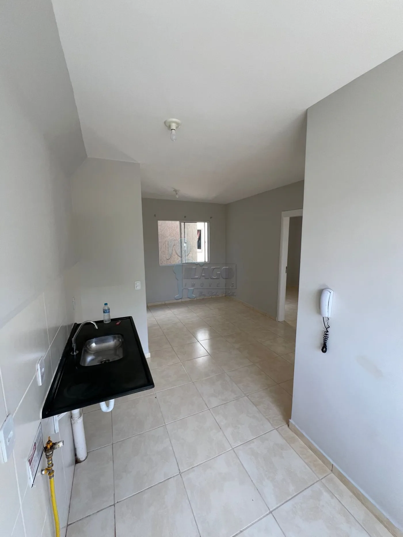 Comprar Apartamento / Padr&atilde;o em Ribeir&atilde;o Preto R$ 160.000,00 - Foto 4